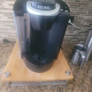Keurig K-Classic Single-Serve K-Cup    comes with used Pod drawer